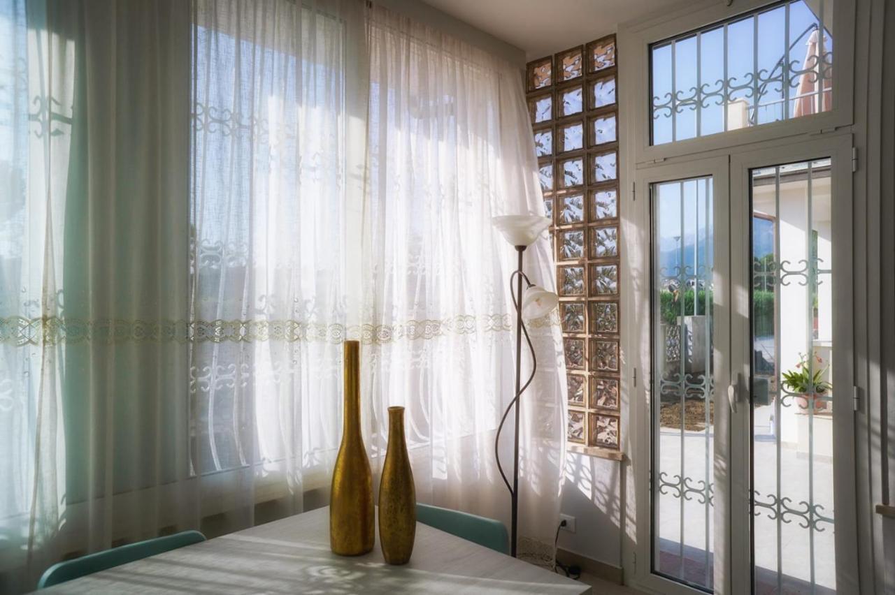 Residence Deamarina Marina di Massa Zewnętrze zdjęcie
