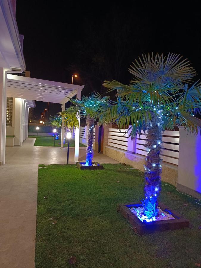 Residence Deamarina Marina di Massa Zewnętrze zdjęcie