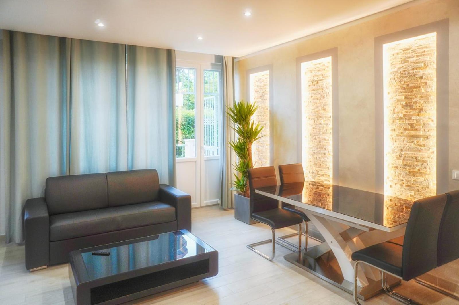 Residence Deamarina Marina di Massa Zewnętrze zdjęcie