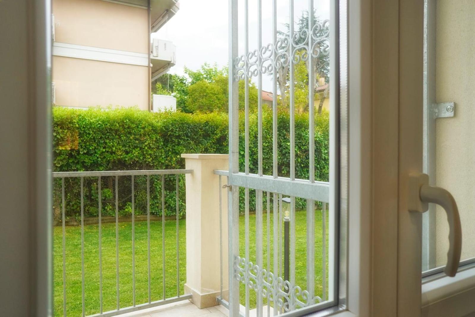 Residence Deamarina Marina di Massa Zewnętrze zdjęcie