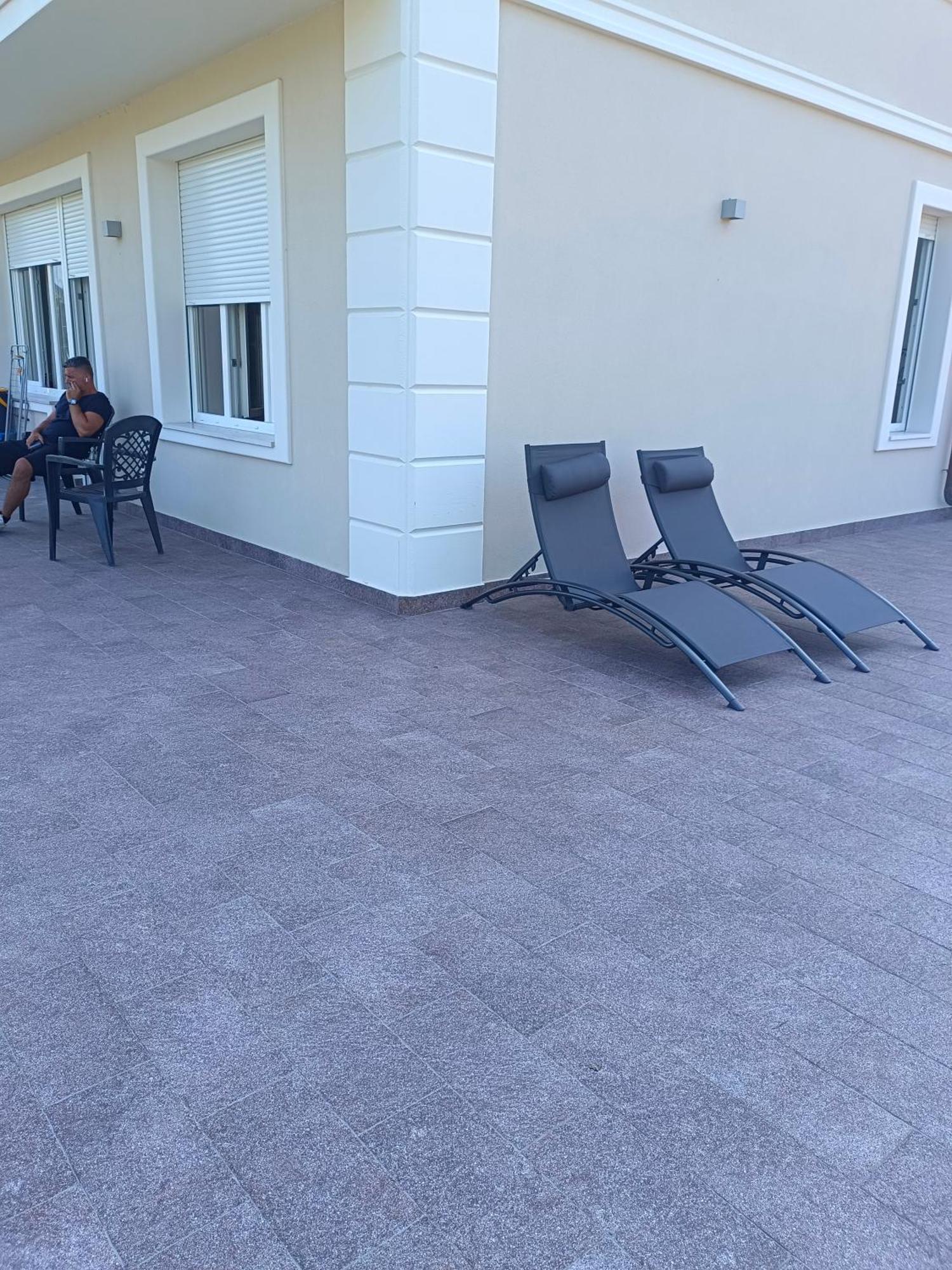 Residence Deamarina Marina di Massa Zewnętrze zdjęcie